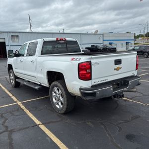 CHEVROLET SILVERADO - 5