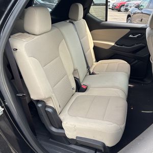 صورة مصغرة 35 لـ 2023 Chevrolet TRAVERSE LS
