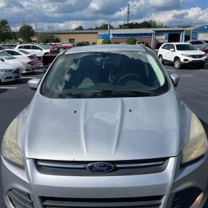 صورة 15 لـ 2013 FORD ESCAPE SE