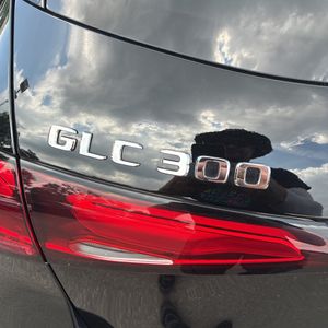 2026 Mercedes-BENZ GLC thumbnail 23
