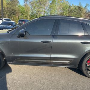 PORSCHE MACAN GTS - 4