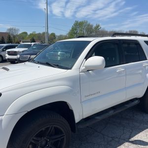 TOYOTA 4RUNNER - 2