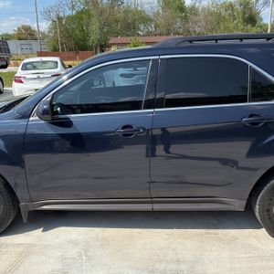 CHEVROLET EQUINOX LT - 4