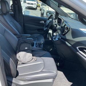2025 Chrysler PACIFICA SELECT 缩略图 32