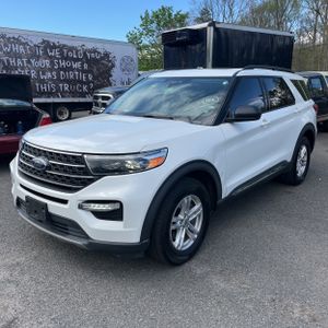 FORD EXPLORER XLT - 1