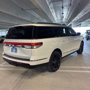 2023 Lincoln NAVIGATOR L RESERVE — фото 8
