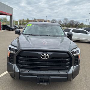 TOYOTA TUNDRA - 8
