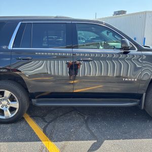 2017 Chevrolet TAHOE LT — фото 11