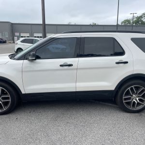 FORD EXPLORER SPORT - 4
