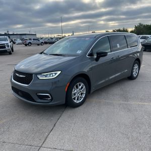 CHRYSLER PACIFICA SELECT - 1