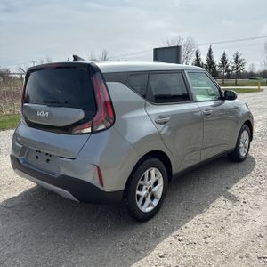 KIA SOUL LX - 8