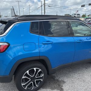 صورة 9 لـ 2023 JEEP COMPASS LIMITED