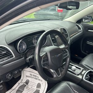 2017 Chrysler 300 LIMITED 缩略图 36