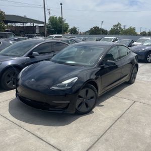 TESLA MODEL 3 BASE - 1