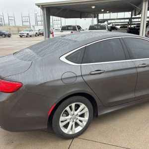 2015 Chrysler 200 LIMITED — фото 9