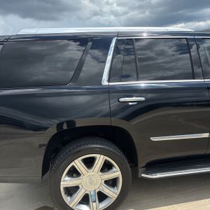 2017 Cadillac ESCALADE LUXURY 照片 9