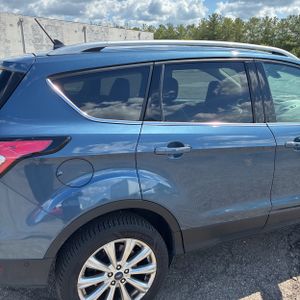 FORD ESCAPE TITANIUM - 9