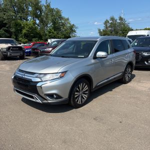 2019 Mitsubishi OUTLANDER SEL — фото 1