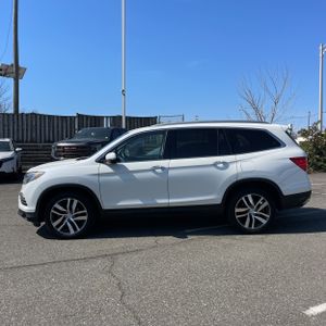 HONDA PILOT TOURING - 3