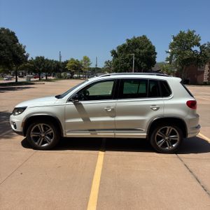 صورة 3 لـ 2017 Volkswagen TIGUAN 2.0T SPORT 4MOTION