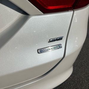 2014 FORD FUSION SE 缩略图 23