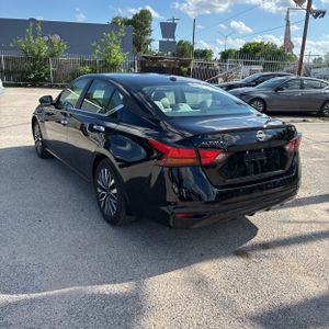 NISSAN ALTIMA SV FWD - 5