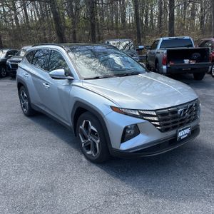 HYUNDAI TUCSON LIMITED - 10