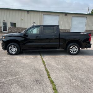 صورة 3 لـ 2020 Chevrolet SILVERADO 1500 RST