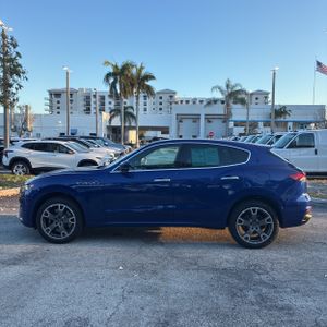 MASERATI LEVANTE MODENA - 3