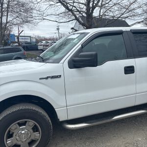 FORD F-150 XLT - 2