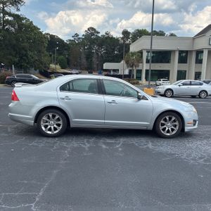 FORD FUSION SEL - 10