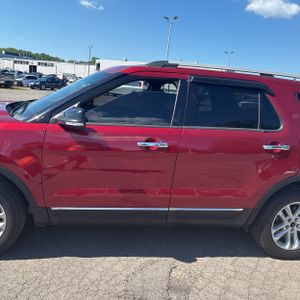 2015 FORD EXPLORER XLT 照片 4