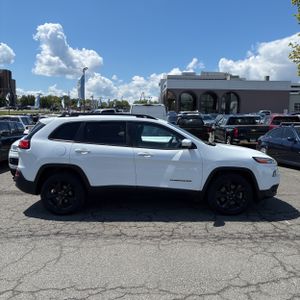 JEEP CHEROKEE LATITUDE - 10