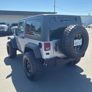 صورة 5 لـ 2013 JEEP WRANGLER RUBICON