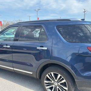 FORD EXPLORER PLATINUM - 5