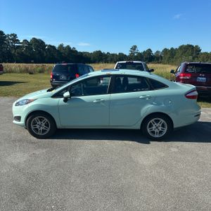 2017 FORD FIESTA SE — фото 3