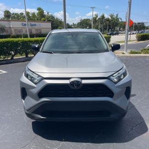 2024 Toyota RAV4 LE 缩略图 14