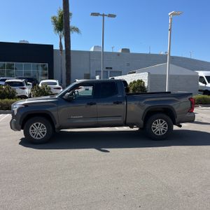 TOYOTA TUNDRA - 3