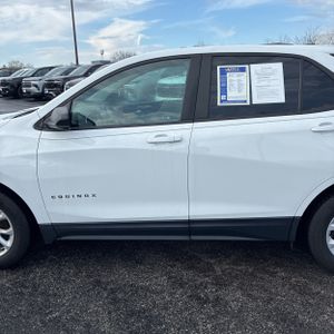 CHEVROLET EQUINOX LS - 4