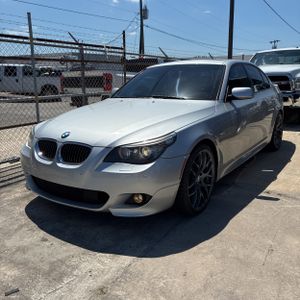 BMW 5-SERIES 550I - 1