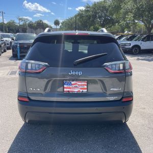 JEEP CHEROKEE LATITUDE PLUS - 7