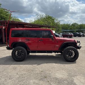 JEEP WRANGLER UNLIMITED SAHARA - 10