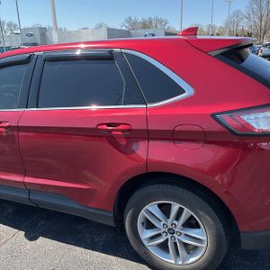 FORD EDGE SEL - 6