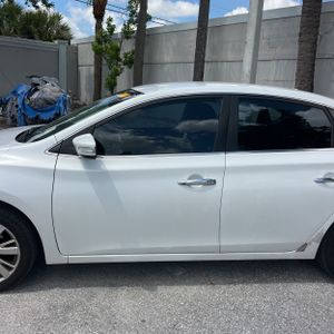 NISSAN SENTRA SL - 4