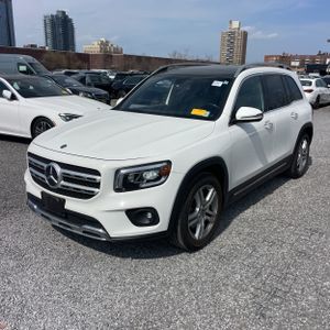 MERCEDES-BENZ GLB - 1