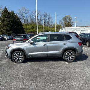 VOLKSWAGEN TAOS SE - 3