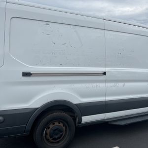 FORD TRANSIT 150 - 9