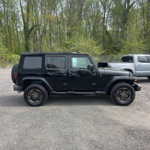 JEEP WRANGLER UNLIMITED 75TH ANNIVERSARY - 10