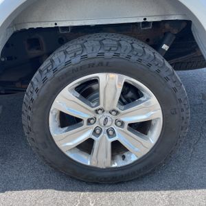 2015 FORD F-150 PLATINUM — миниатюра 18
