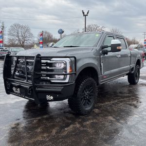 FORD F-250 SUPER DUTY LARIAT - 1